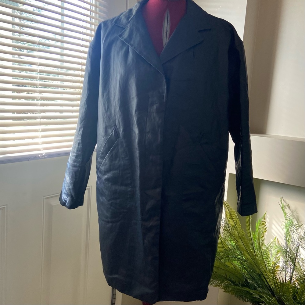 Ottod Ame women blue Lino long sleeves oversized jacket. Size 2. Used.